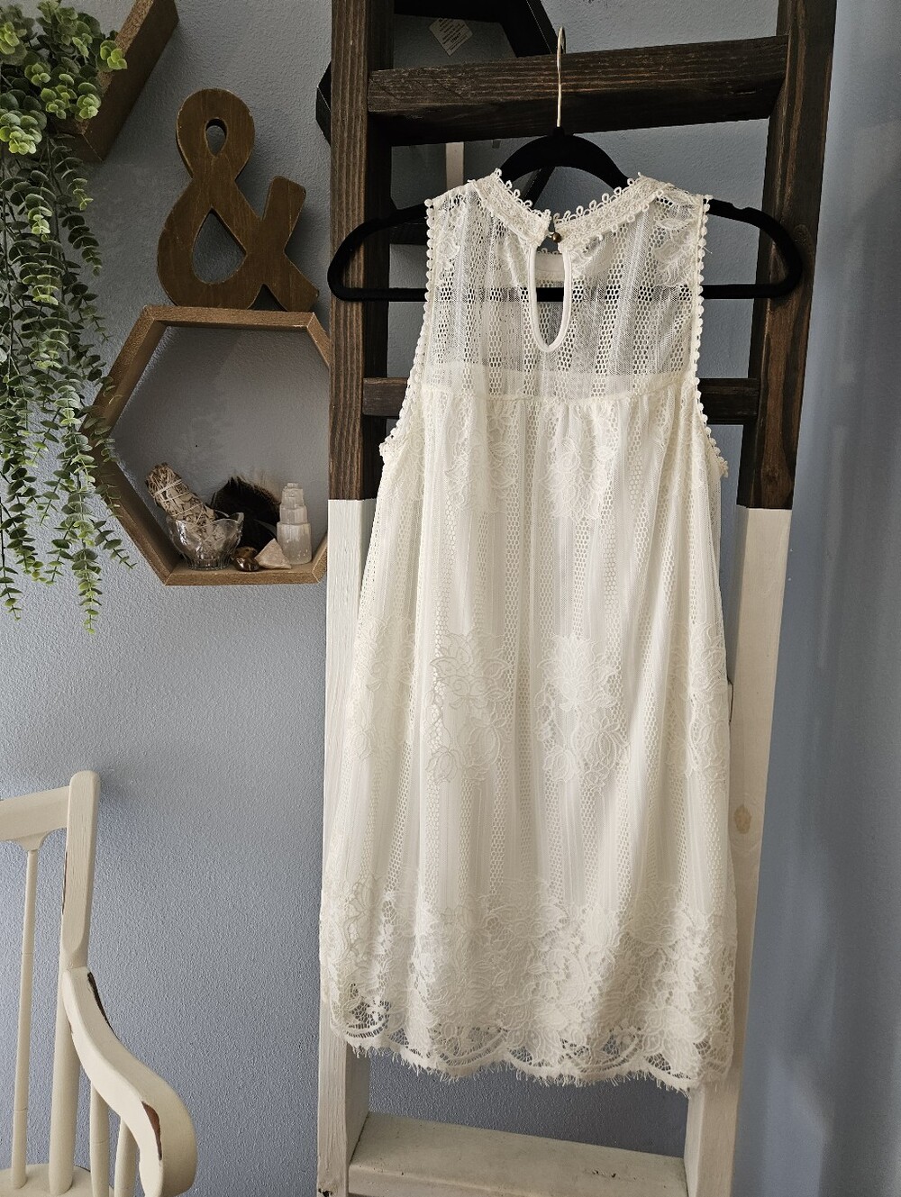 Miss Chievous Ivory Lace Midi Dress- Medium - Picture 2 of 5